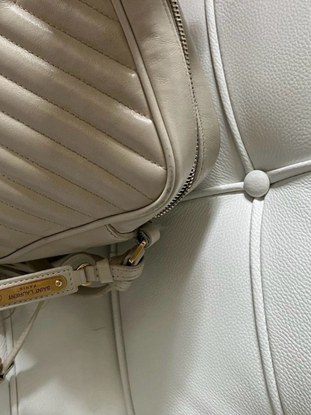 Yves Saint Laurent Lou Cream Quilted Camera Bag with Gold YSL Emblem - Picture 6 of 16